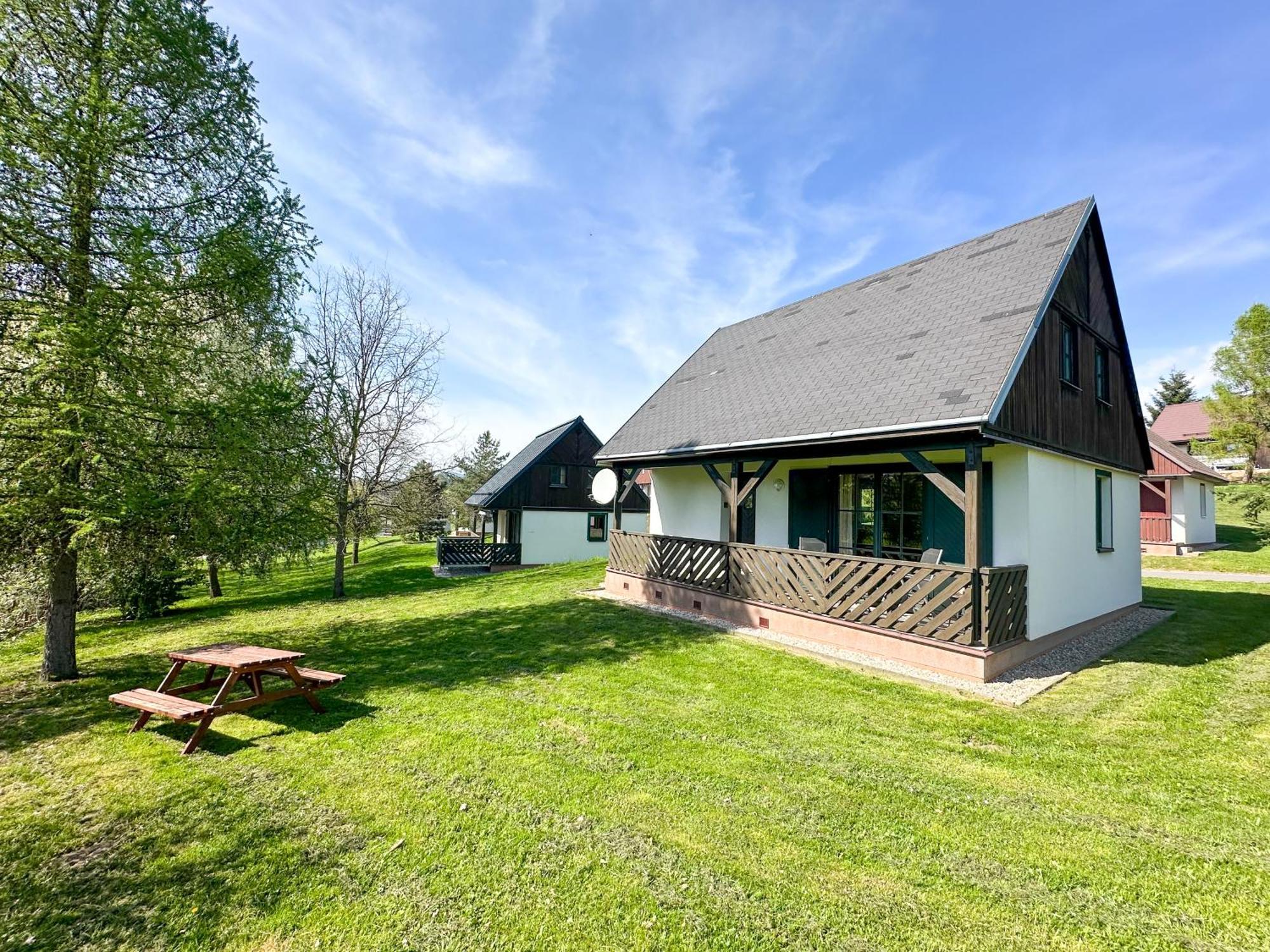 Ctyricitka Na Stastnem Kopci Villa Černý Dŭl Exterior photo